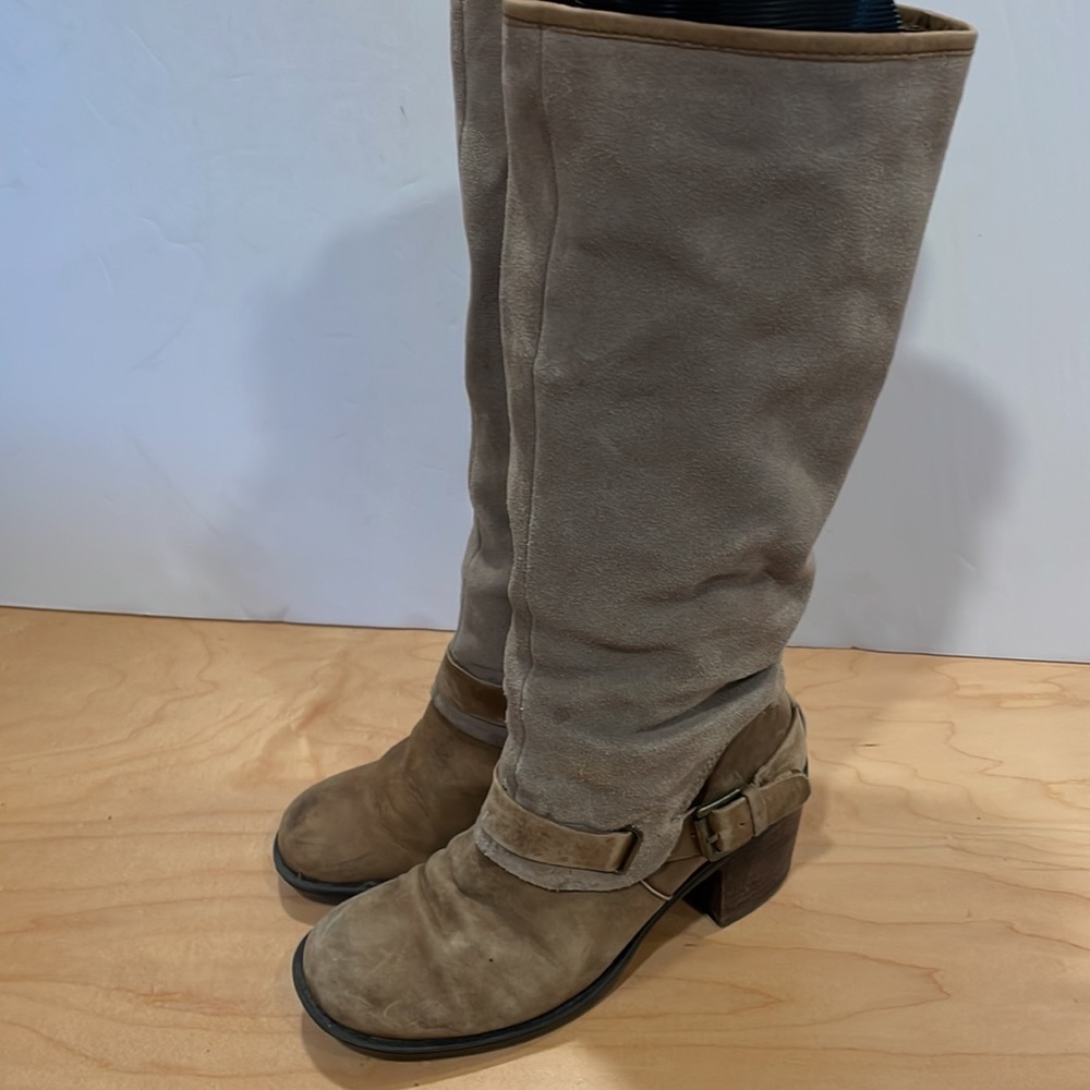 BANDOLINO Darlonna Suede/Leather Boots Womens size 7
